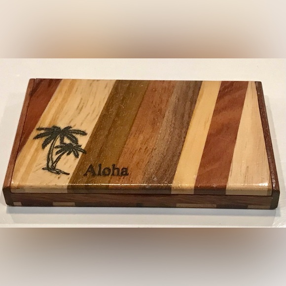 “Aloha From Hawaii” Hand Crafted Wooden Business Card Box - Picture 1 of 4